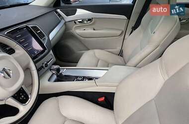 Внедорожник / Кроссовер Volvo XC90 2016 в 