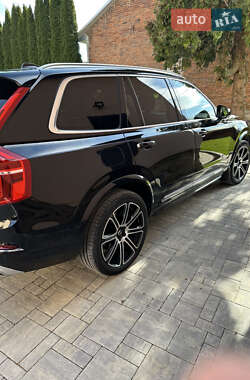 Позашляховик / Кросовер Volvo XC90 2016 в 