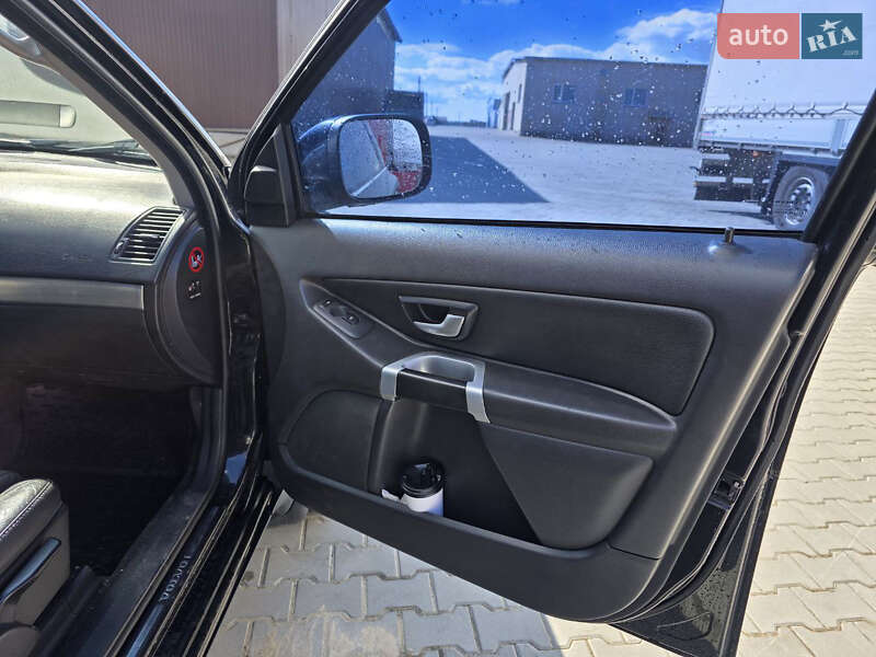 Внедорожник / Кроссовер Volvo XC90 2011 в Рава-Русской