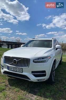 Внедорожник / Кроссовер Volvo XC90 2018 в 