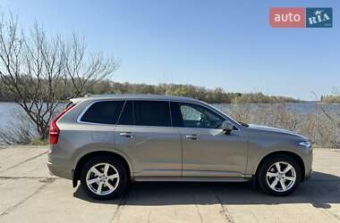Внедорожник / Кроссовер Volvo XC90 2020 в 