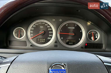 Внедорожник / Кроссовер Volvo XC90 2013 в 