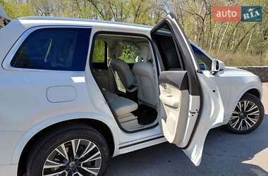 Внедорожник / Кроссовер Volvo XC90 2020 в 