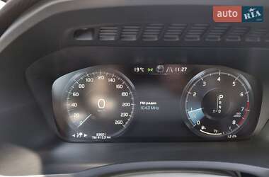 Внедорожник / Кроссовер Volvo XC90 2020 в 