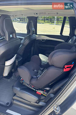 Внедорожник / Кроссовер Volvo XC90 2015 в 