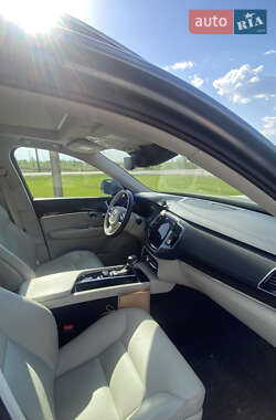Позашляховик / Кросовер Volvo XC90 2016 в 