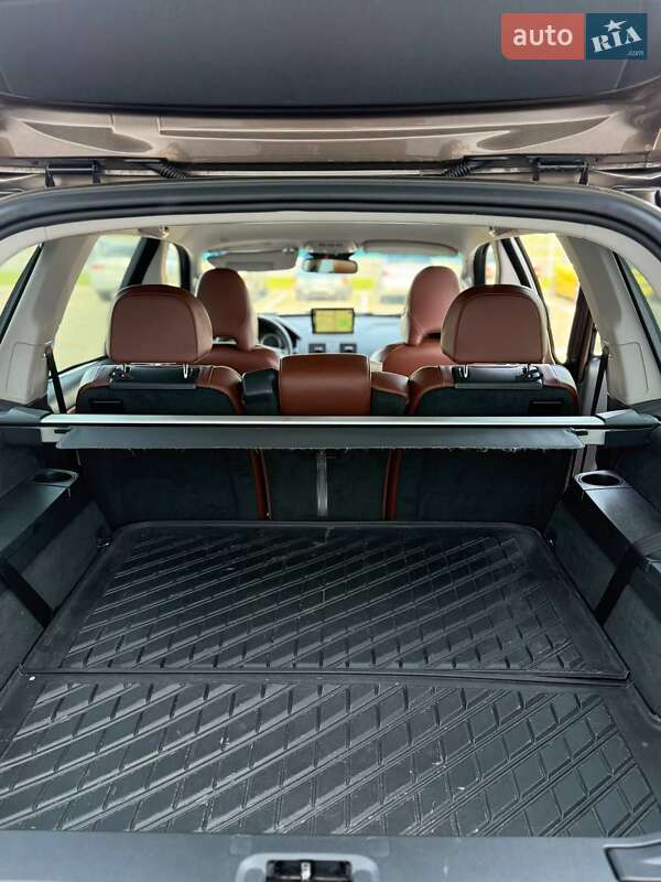 Позашляховик / Кросовер Volvo XC90 2013 в Києві