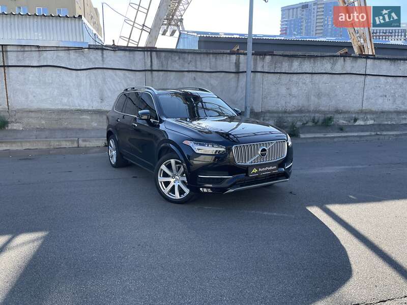Внедорожник / Кроссовер Volvo XC90 2015 в 