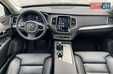 Позашляховик / Кросовер Volvo XC90 2022 в 