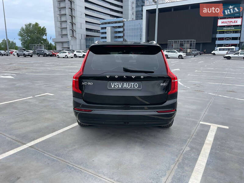 Внедорожник / Кроссовер Volvo XC90 2022 в Киеве