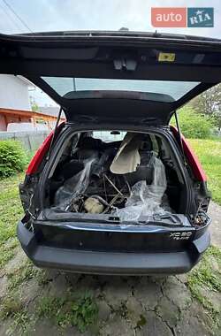 Внедорожник / Кроссовер Volvo XC90 2004 в 