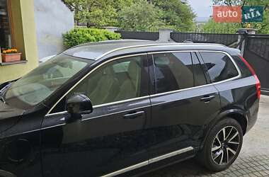 Позашляховик / Кросовер Volvo XC90 2021 в 