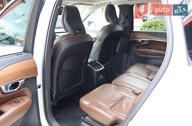 Внедорожник / Кроссовер Volvo XC90 2018 в 