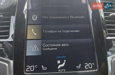 Позашляховик / Кросовер Volvo XC90 2017 в 