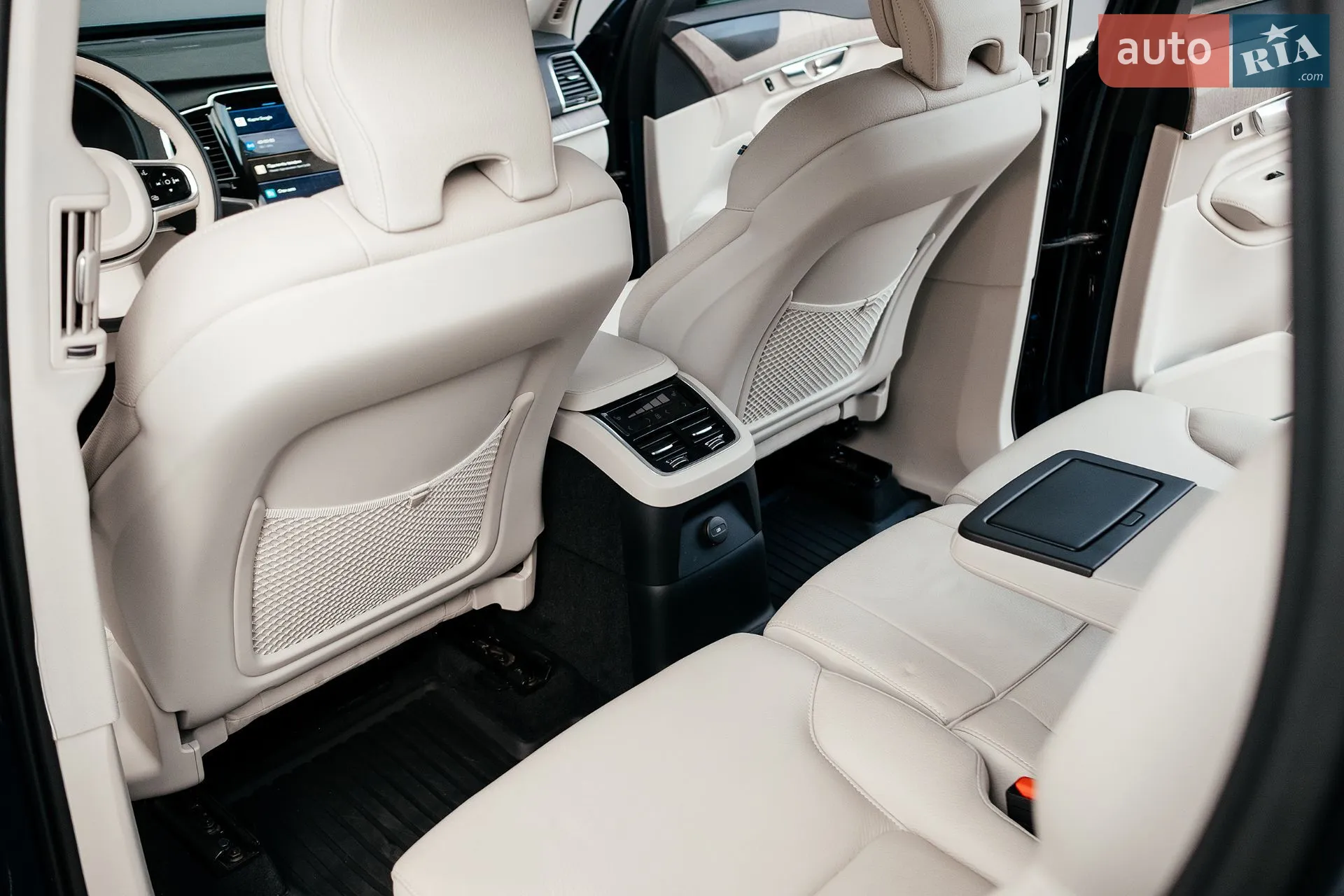 2022 Volvo XC90 - мініатюра 3