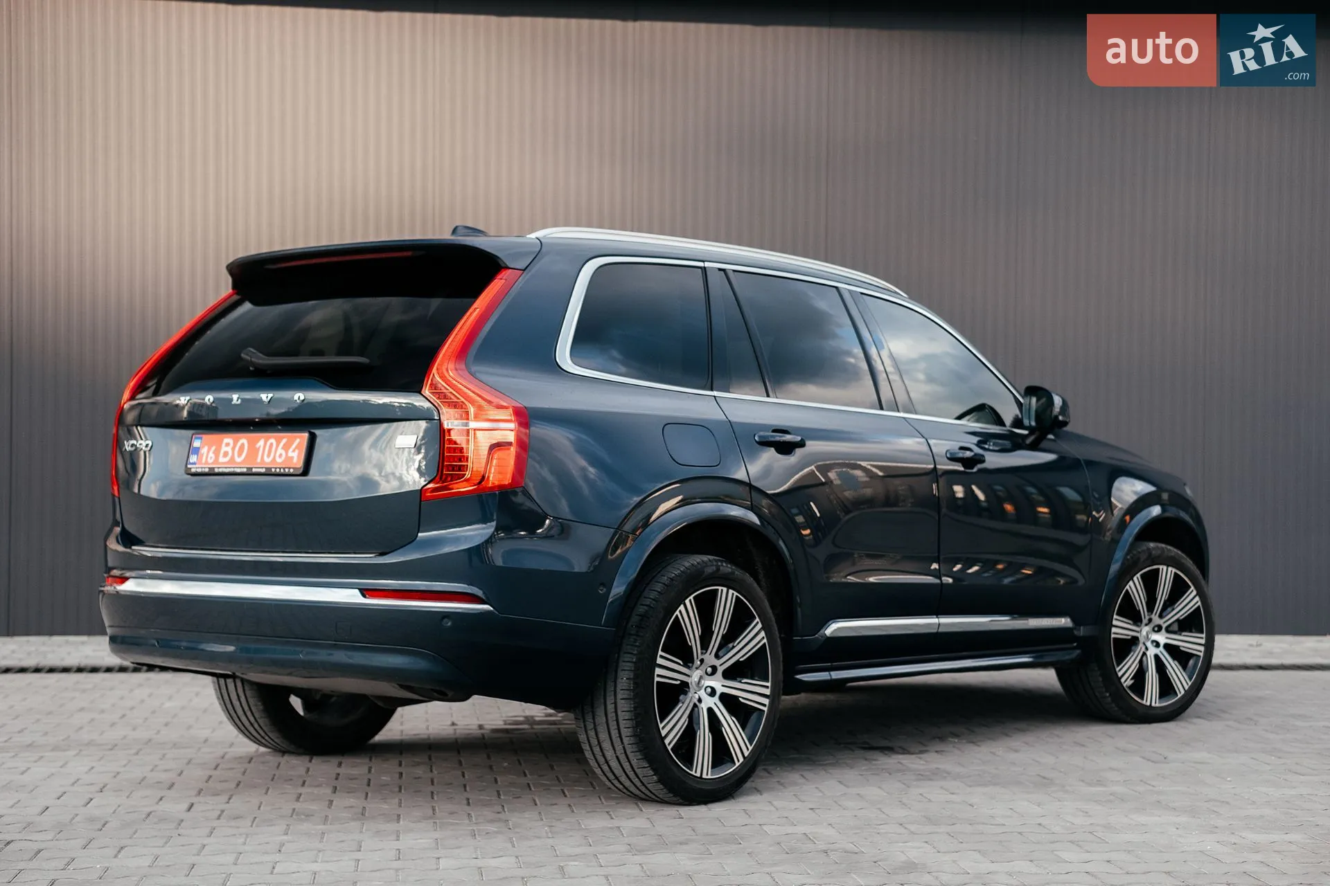 2022 Volvo XC90 - мініатюра 185