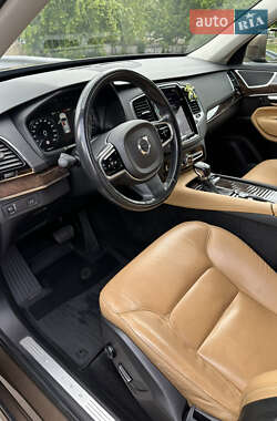 Универсал Volvo XC90 2015 в 