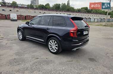 Внедорожник / Кроссовер Volvo XC90 2018 в 