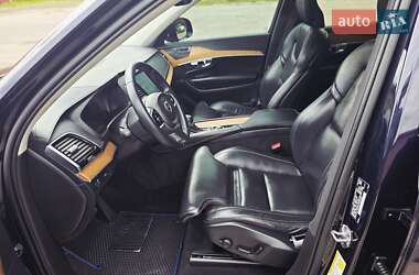 Внедорожник / Кроссовер Volvo XC90 2018 в 