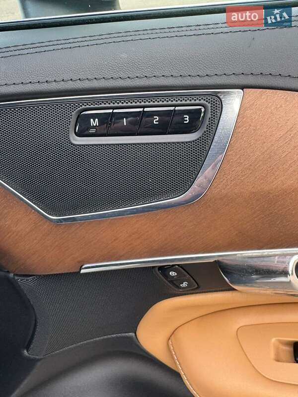 Внедорожник / Кроссовер Volvo XC90 2016 в Ахтырке