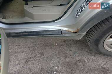 Внедорожник / Кроссовер Volvo XC90 2003 в 