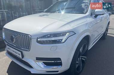 Внедорожник / Кроссовер Volvo XC90 2023 в Киеве