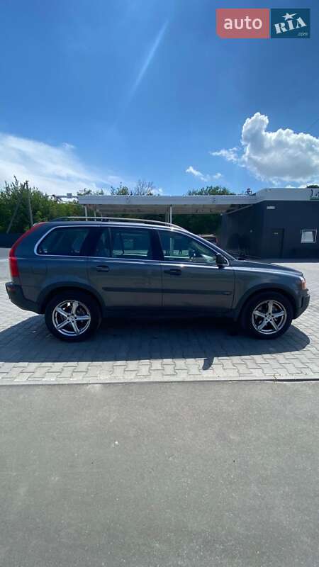 Позашляховик / Кросовер Volvo XC90 2004 в 