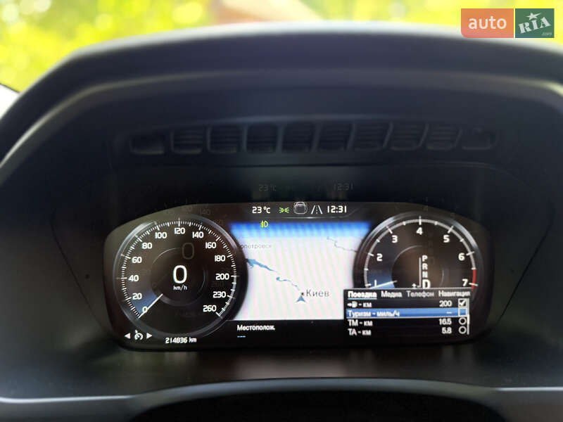 Внедорожник / Кроссовер Volvo XC90 2015 в Киеве
