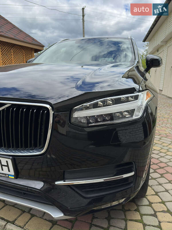 Внедорожник / Кроссовер Volvo XC90 2016 в Перегинском