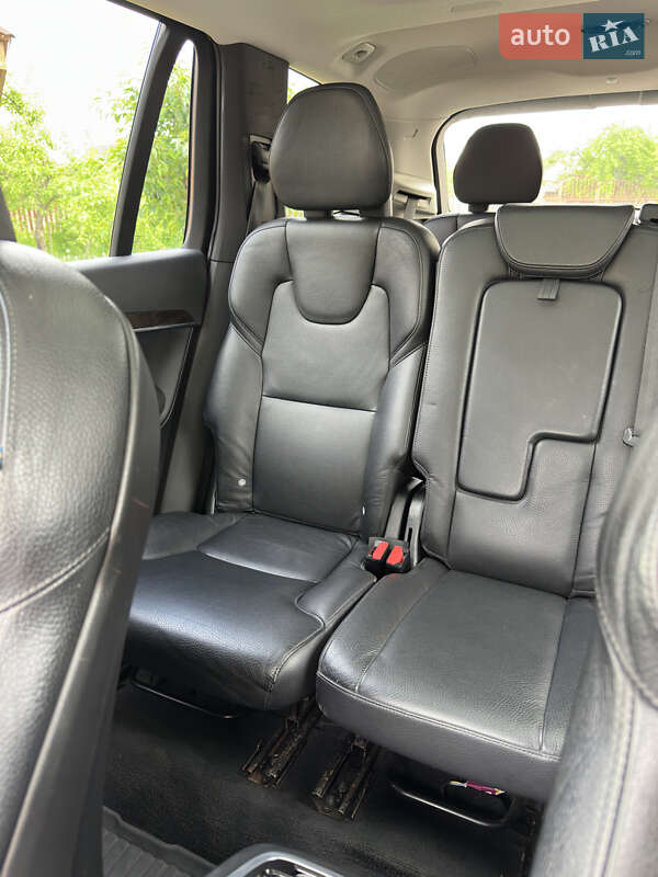 Внедорожник / Кроссовер Volvo XC90 2016 в Перегинском