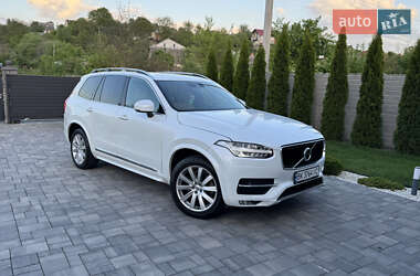 Внедорожник / Кроссовер Volvo XC90 2015 в 