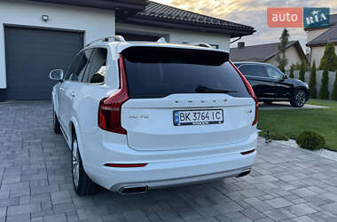 Внедорожник / Кроссовер Volvo XC90 2015 в 