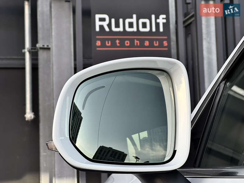 Позашляховик / Кросовер Volvo XC90 2019 в Києві