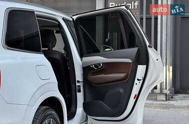 Внедорожник / Кроссовер Volvo XC90 2019 в 
