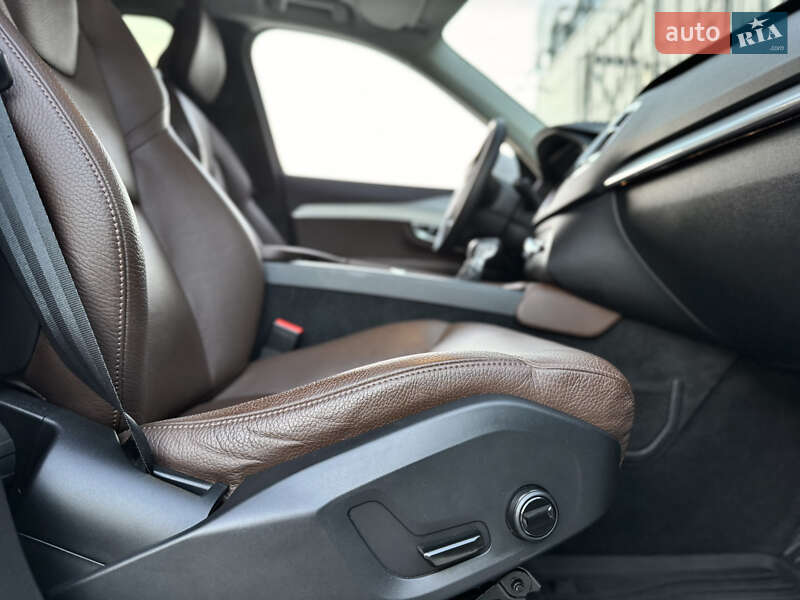 Позашляховик / Кросовер Volvo XC90 2019 в Києві