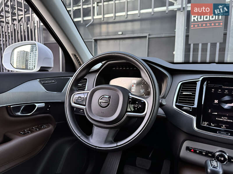Позашляховик / Кросовер Volvo XC90 2019 в Києві