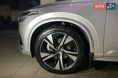 Позашляховик / Кросовер Volvo XC90 2020 в 
