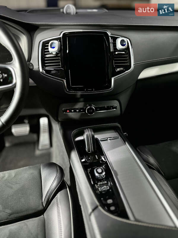 Внедорожник / Кроссовер Volvo XC90 2020 в Киеве фото 26 Внедорожник / Кроссовер Volvo XC90 2020 в Киеве