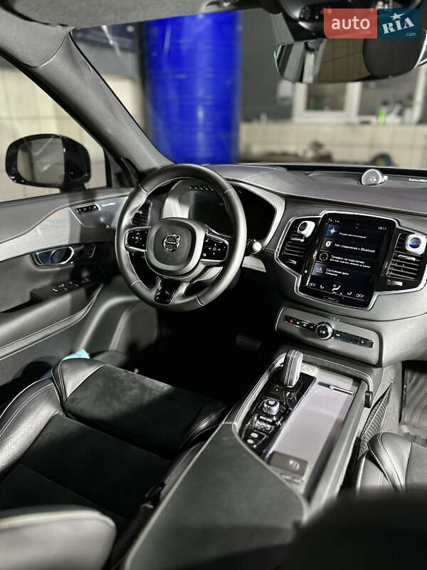 Внедорожник / Кроссовер Volvo XC90 2020 в Киеве фото 37 Внедорожник / Кроссовер Volvo XC90 2020 в Киеве