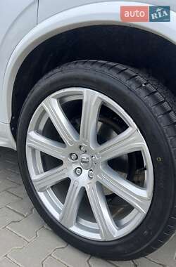 Внедорожник / Кроссовер Volvo XC90 2015 в 