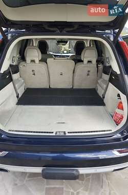 Позашляховик / Кросовер Volvo XC90 2015 в 