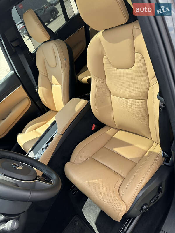Внедорожник / Кроссовер Volvo XC90 2024 в Ужгороде