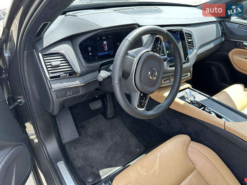 Внедорожник / Кроссовер Volvo XC90 2024 в Ужгороде