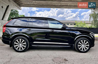 Позашляховик / Кросовер Volvo XC90 2020 в 