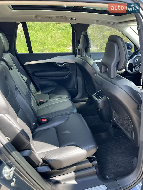 Внедорожник / Кроссовер Volvo XC90 2017 в Киеве