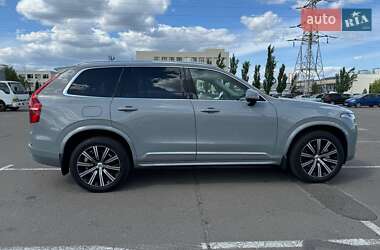 Внедорожник / Кроссовер Volvo XC90 2024 в 
