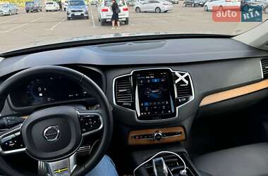 Внедорожник / Кроссовер Volvo XC90 2024 в 