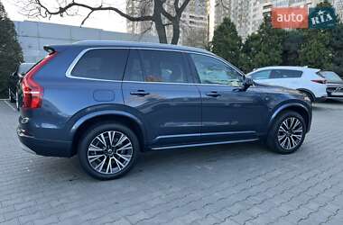 Внедорожник / Кроссовер Volvo XC90 2021 в 