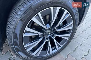 Внедорожник / Кроссовер Volvo XC90 2021 в 