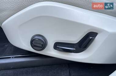 Внедорожник / Кроссовер Volvo XC90 2021 в 